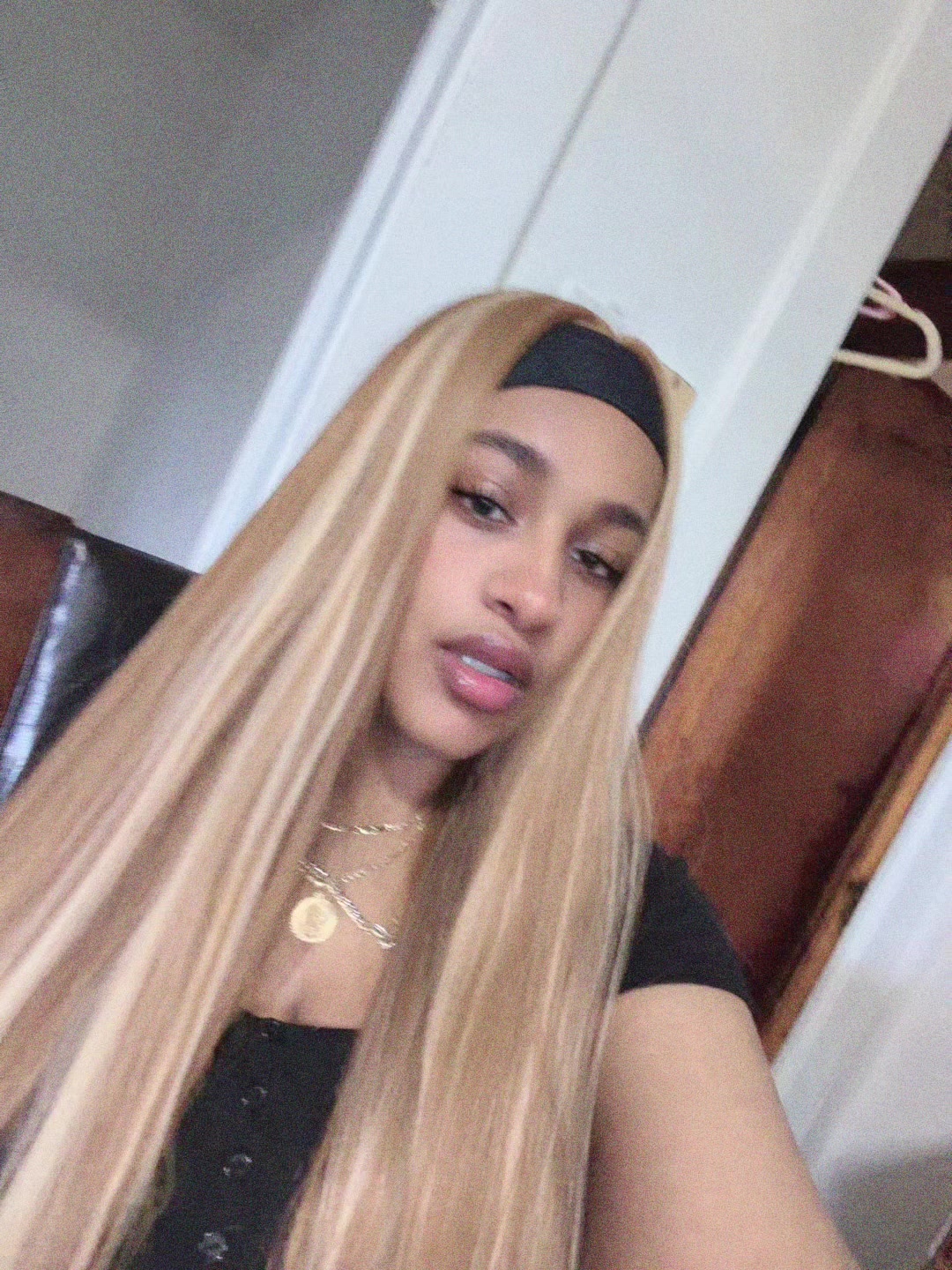 @👑🫦