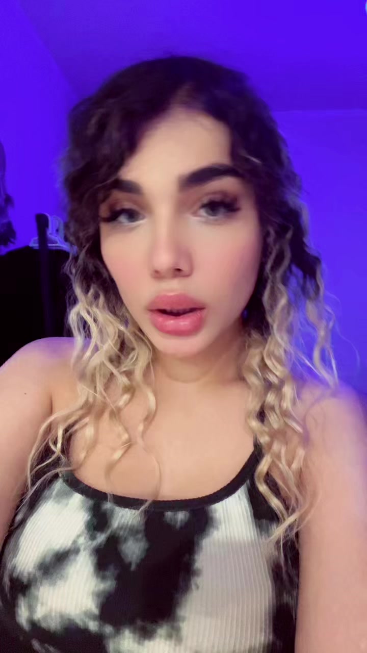 @elisa mokhtari
