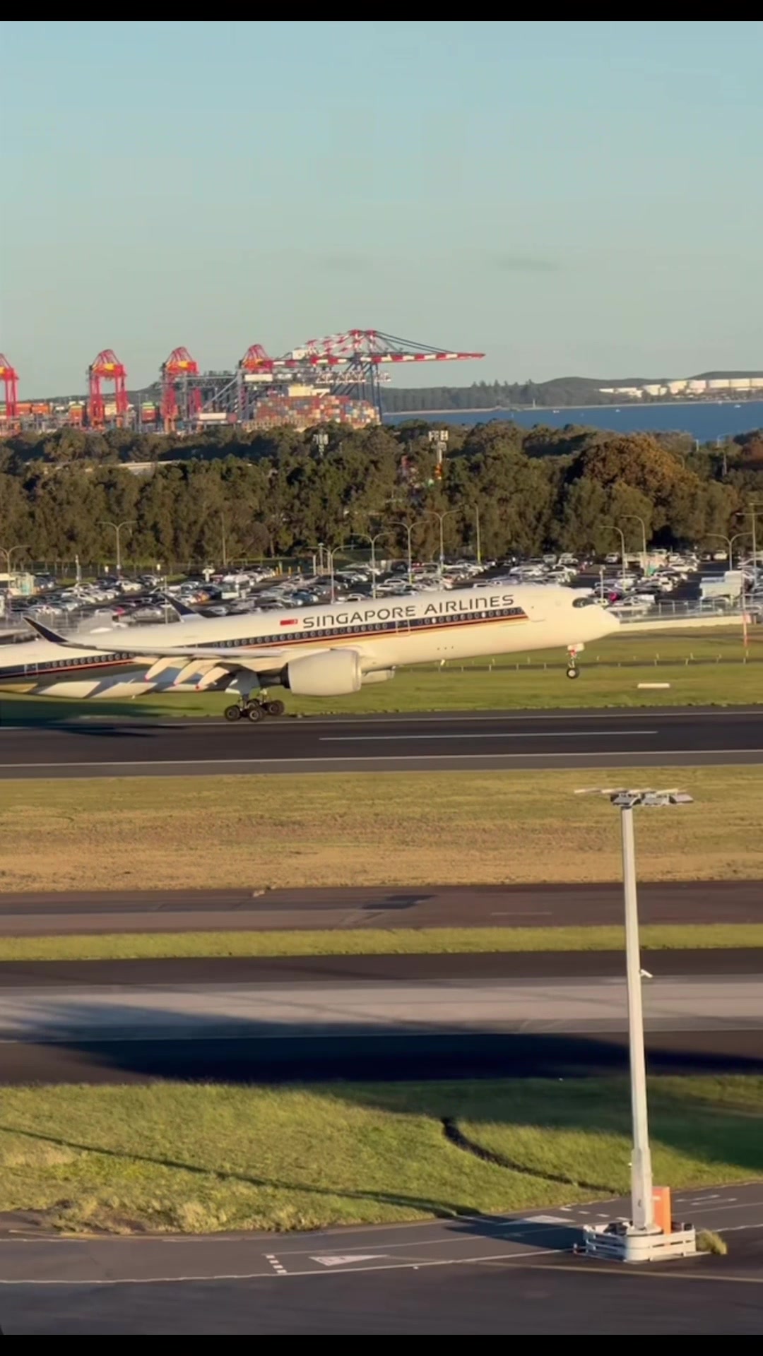 @7th Flightline Airlines