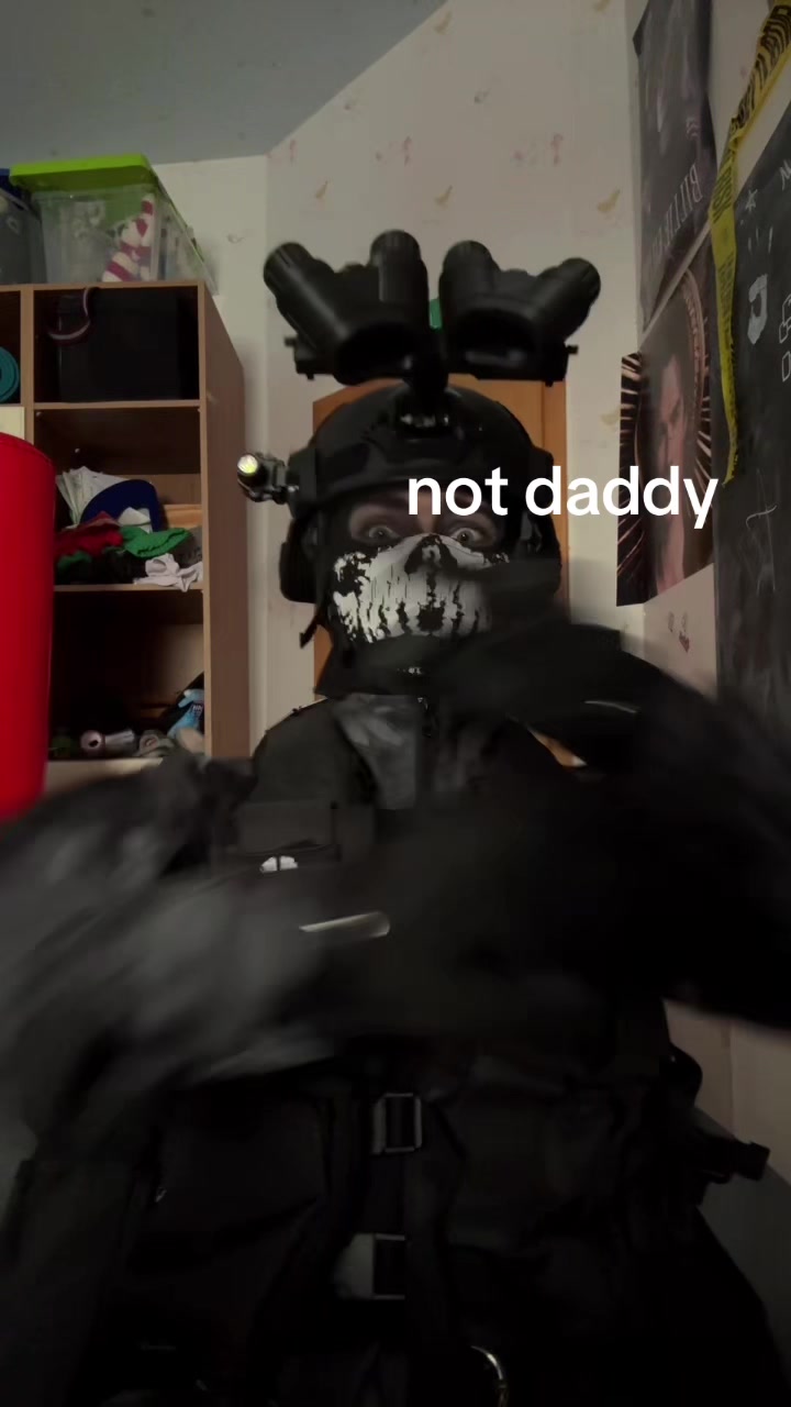 @CS: MłMłϾ