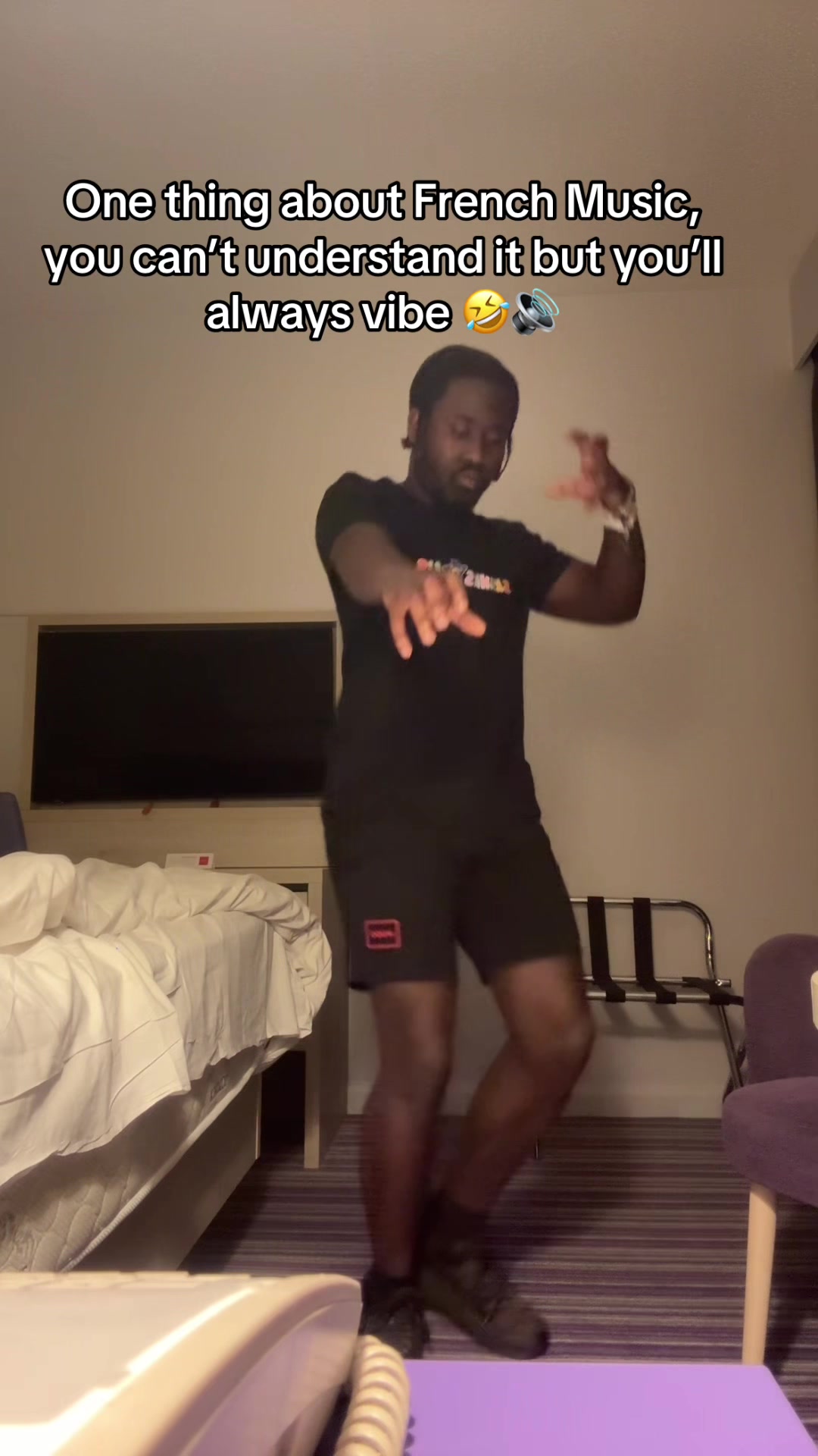 @MR HAPPY FRIDAY🕺🏾🥳