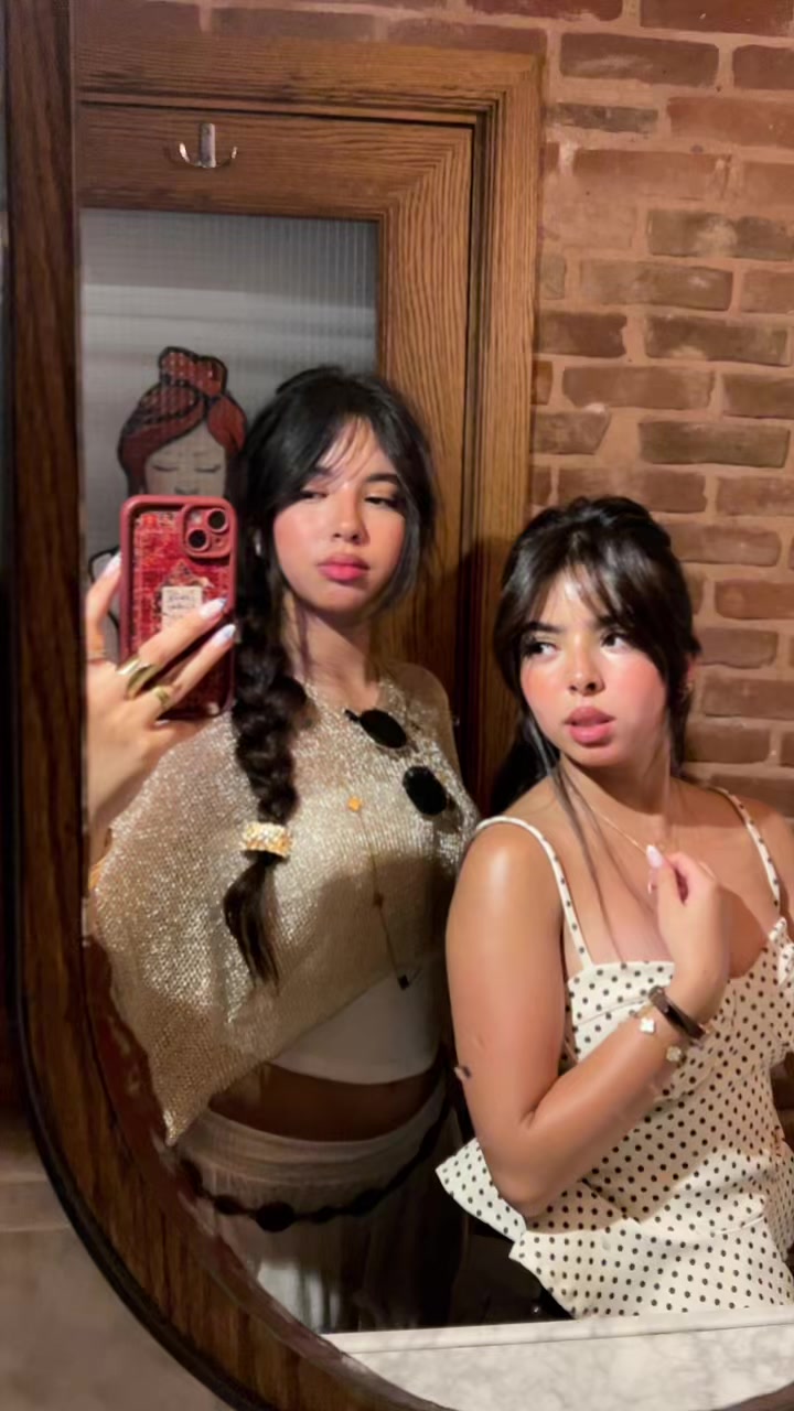 @Ghita Ritaj Zghari 🥥