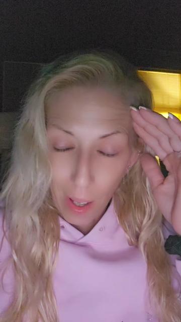 @Jewelzz