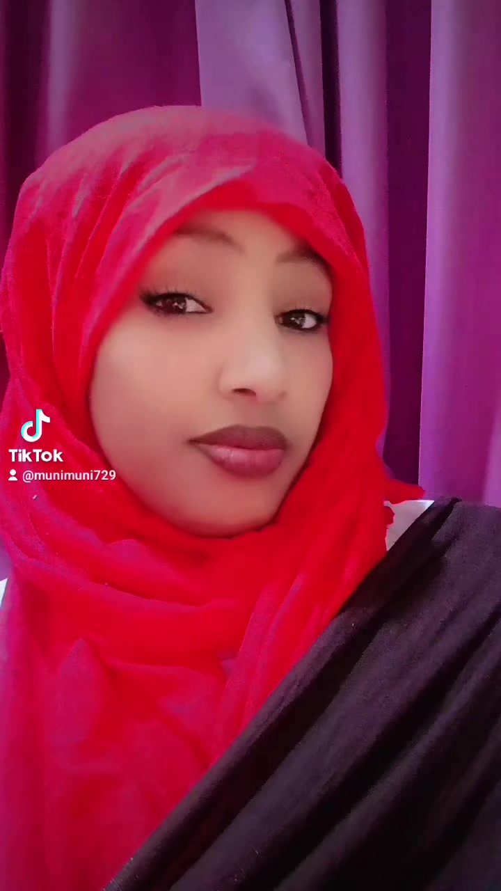 @Muniraa ♡T♡M♡O♡