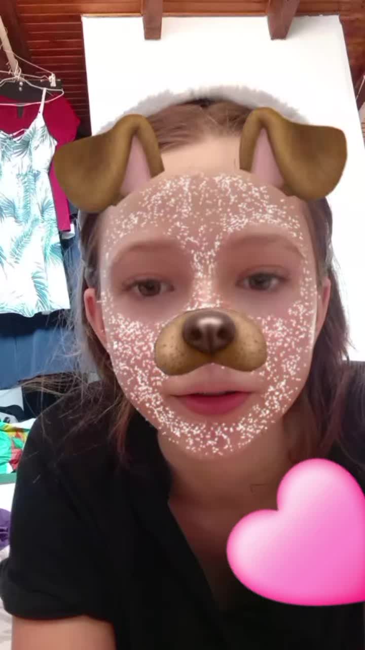 @Emiii