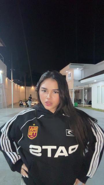@wassuprachel 👀