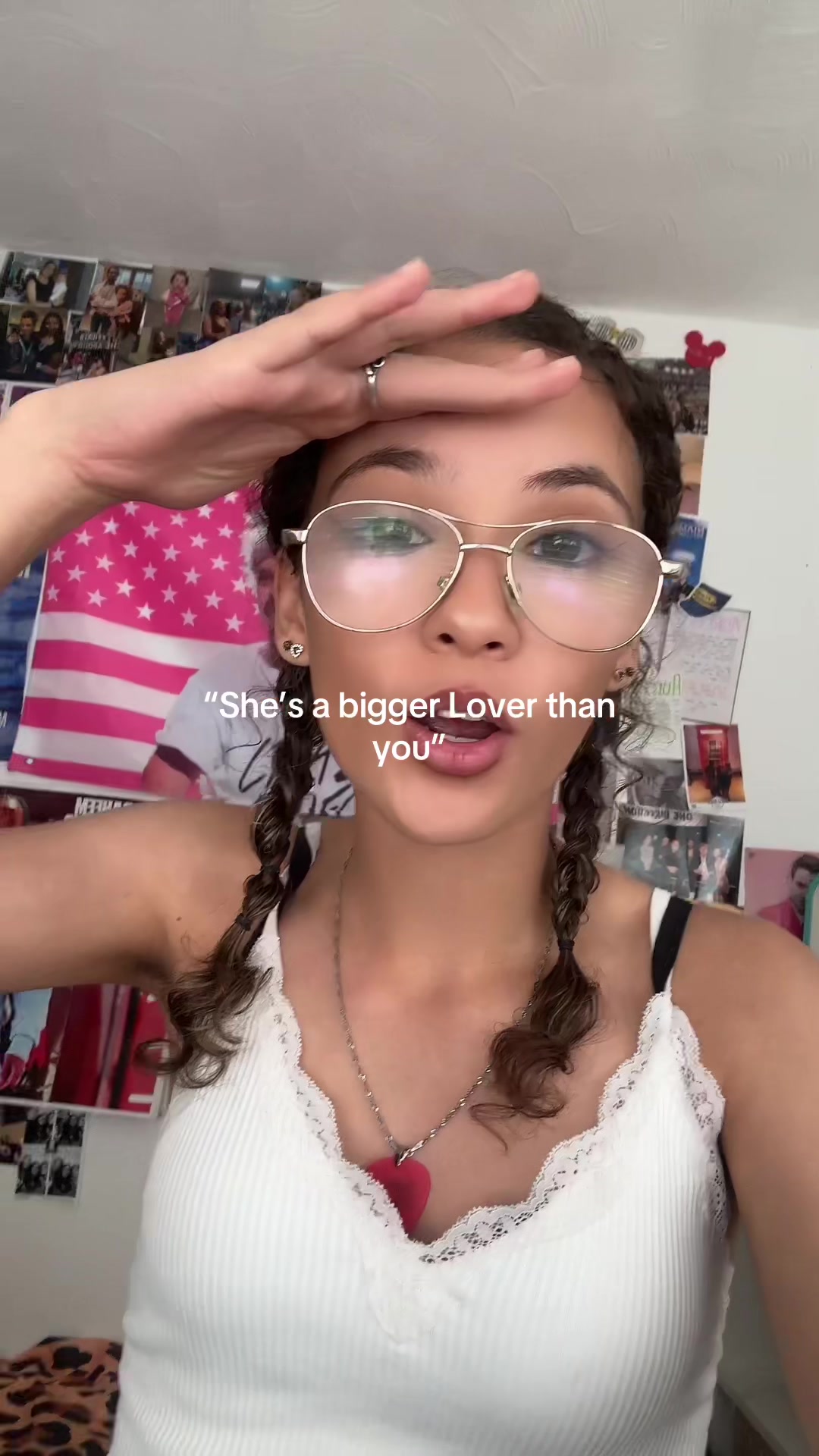 @AUR&Eacute;LIA