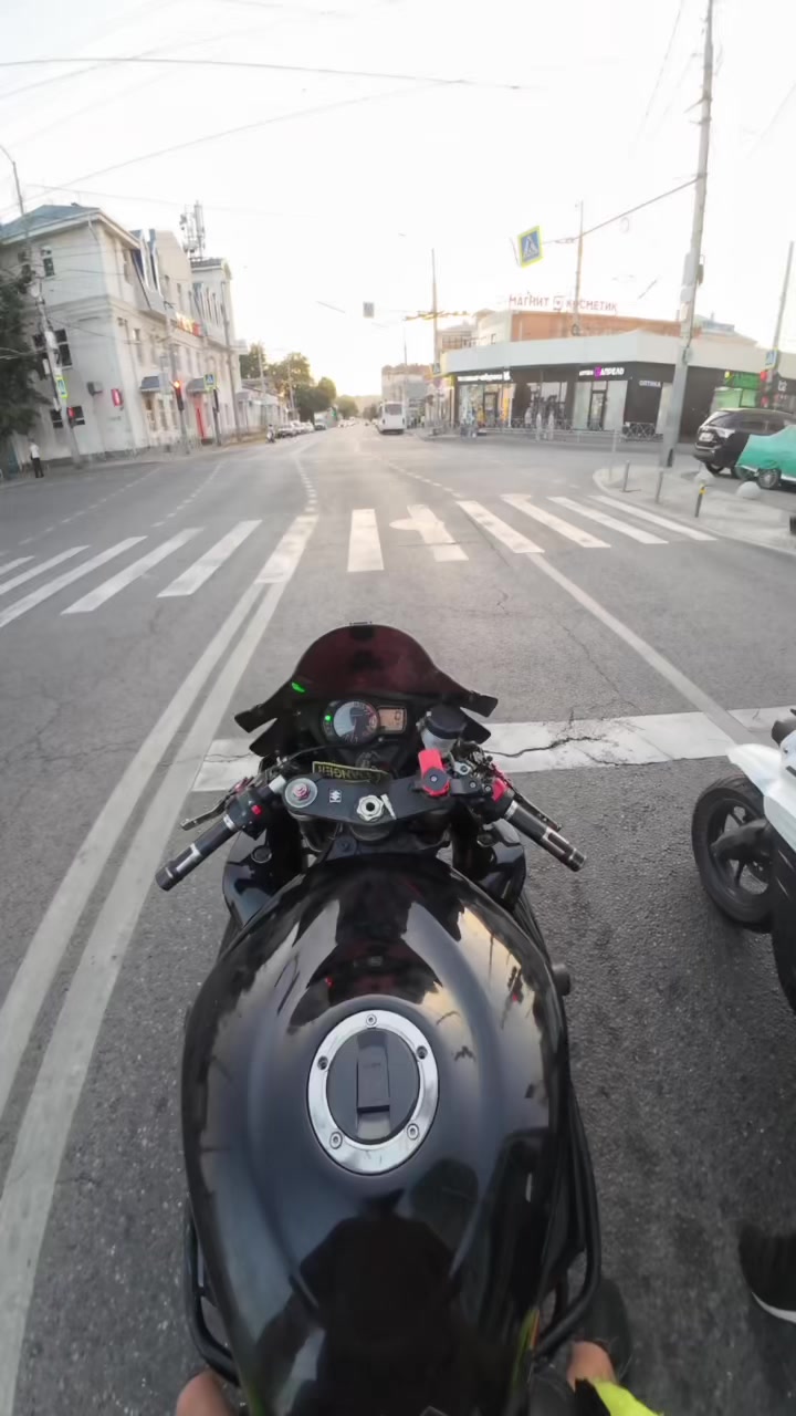 @Nick_Gsxr_R
