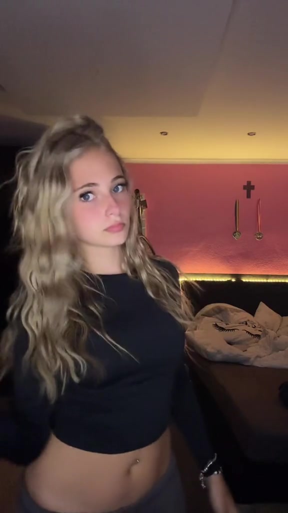 @𝕷𝖆𝖓𝖆