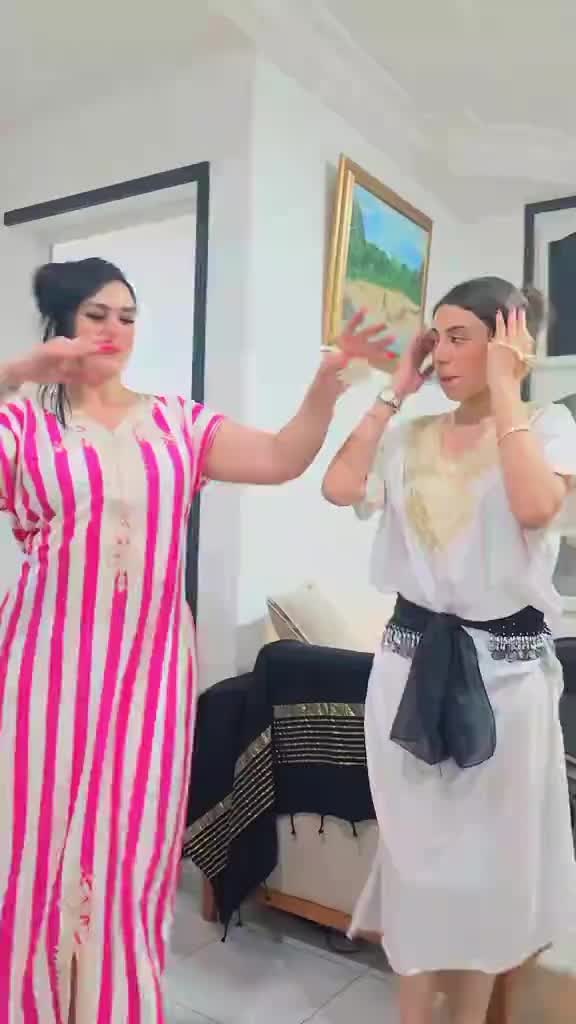 @ركن الأناقة النسائية