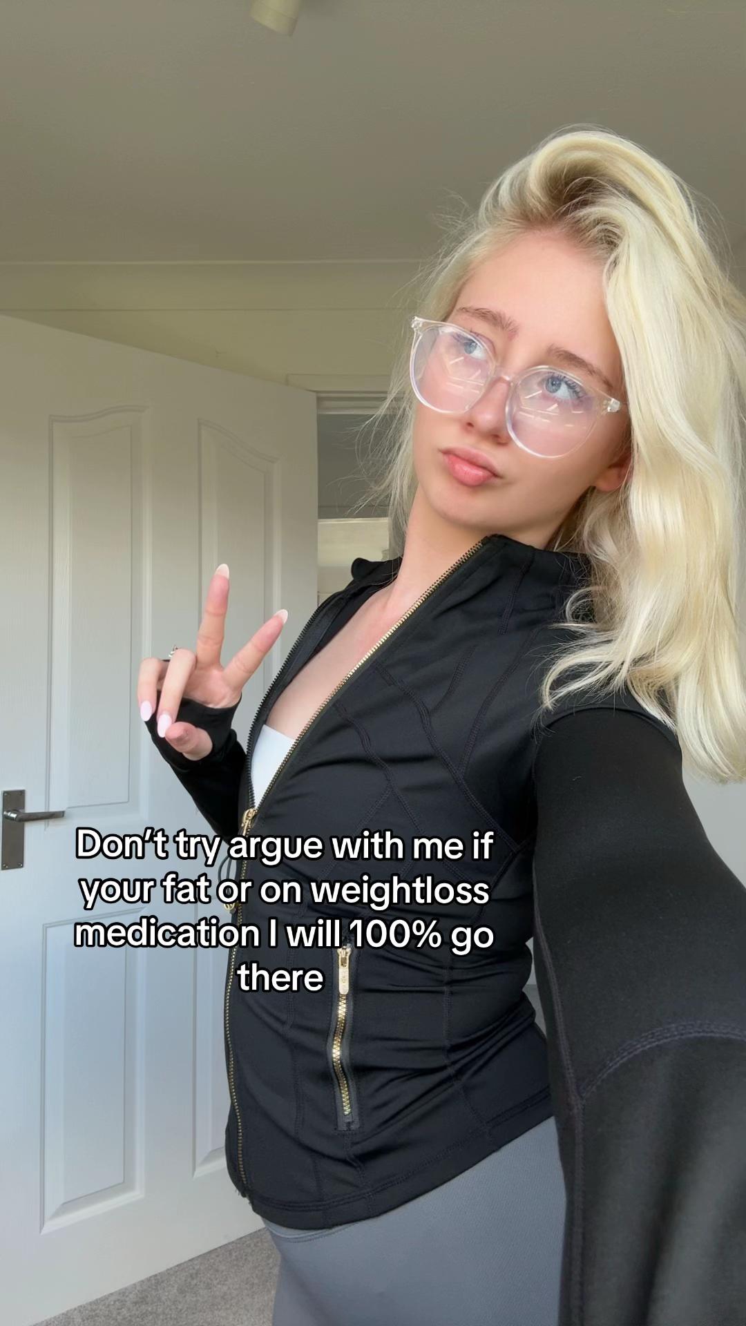 @harleymaeee2