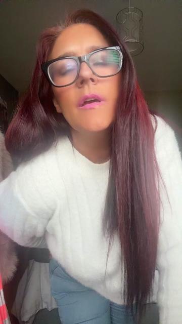 @𝒦𝒶𝓉𝒽𝓎𝟣𝟫𝟩𝟫𝟪  🎀