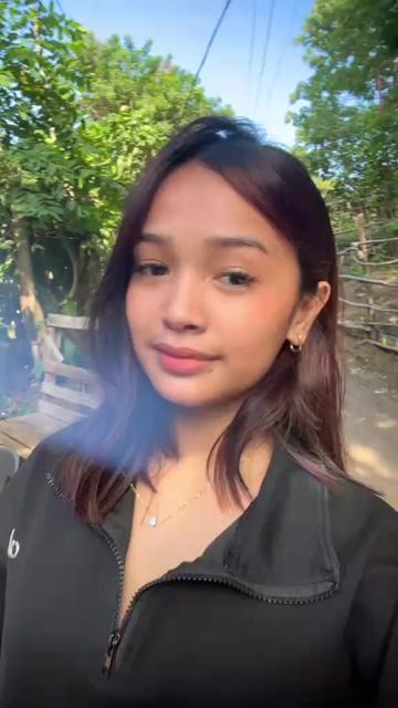 @️Lia