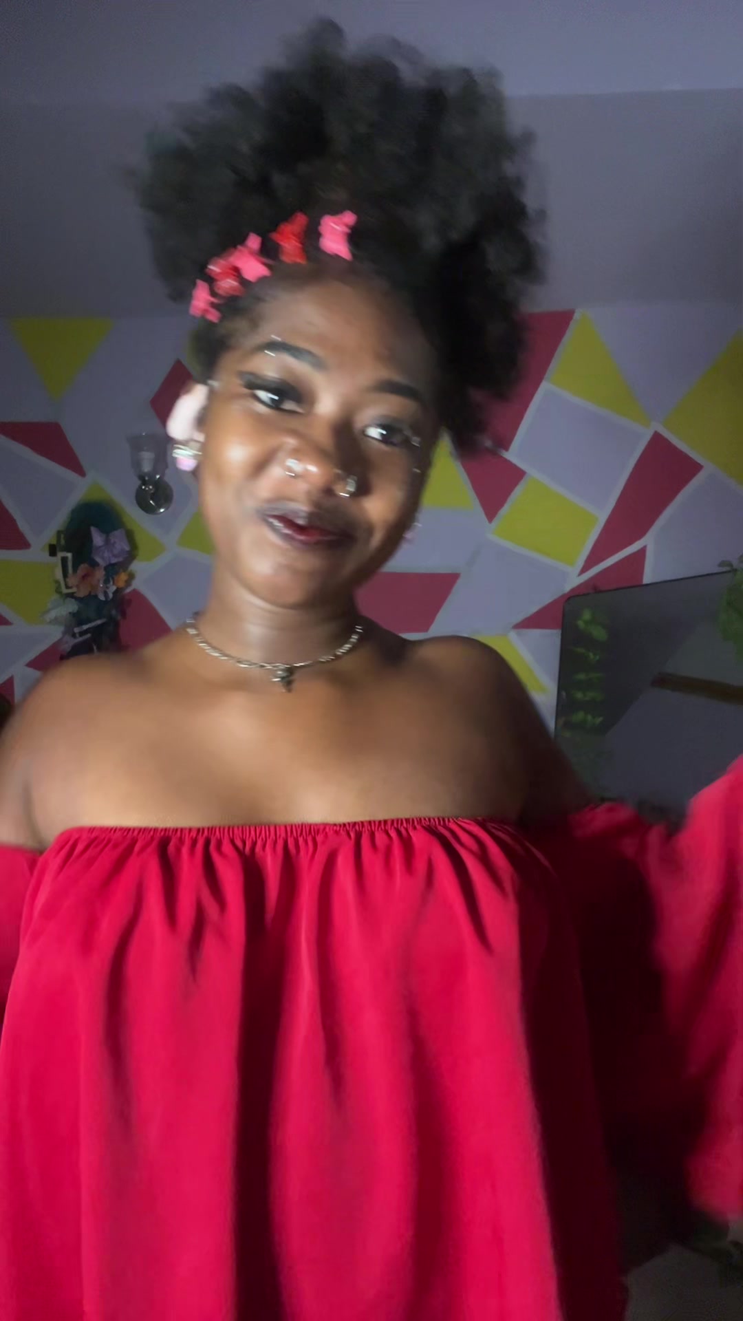 @MsAbbie_