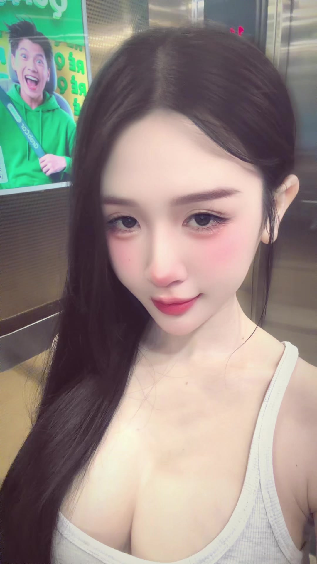 @Diệu B&eacute; Beauty