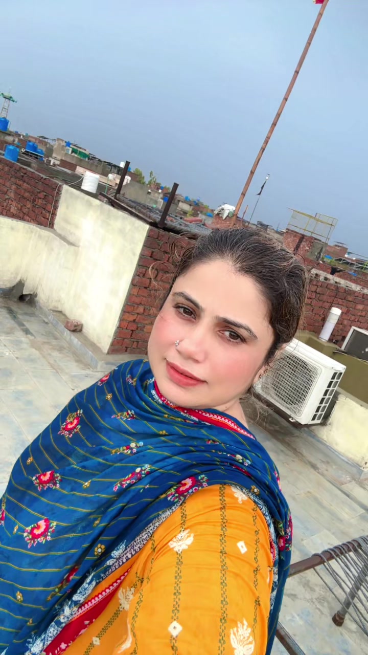 @Munazza rizvi Official