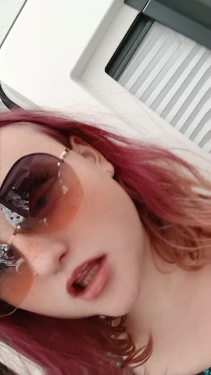 @Sophie🦋🎙