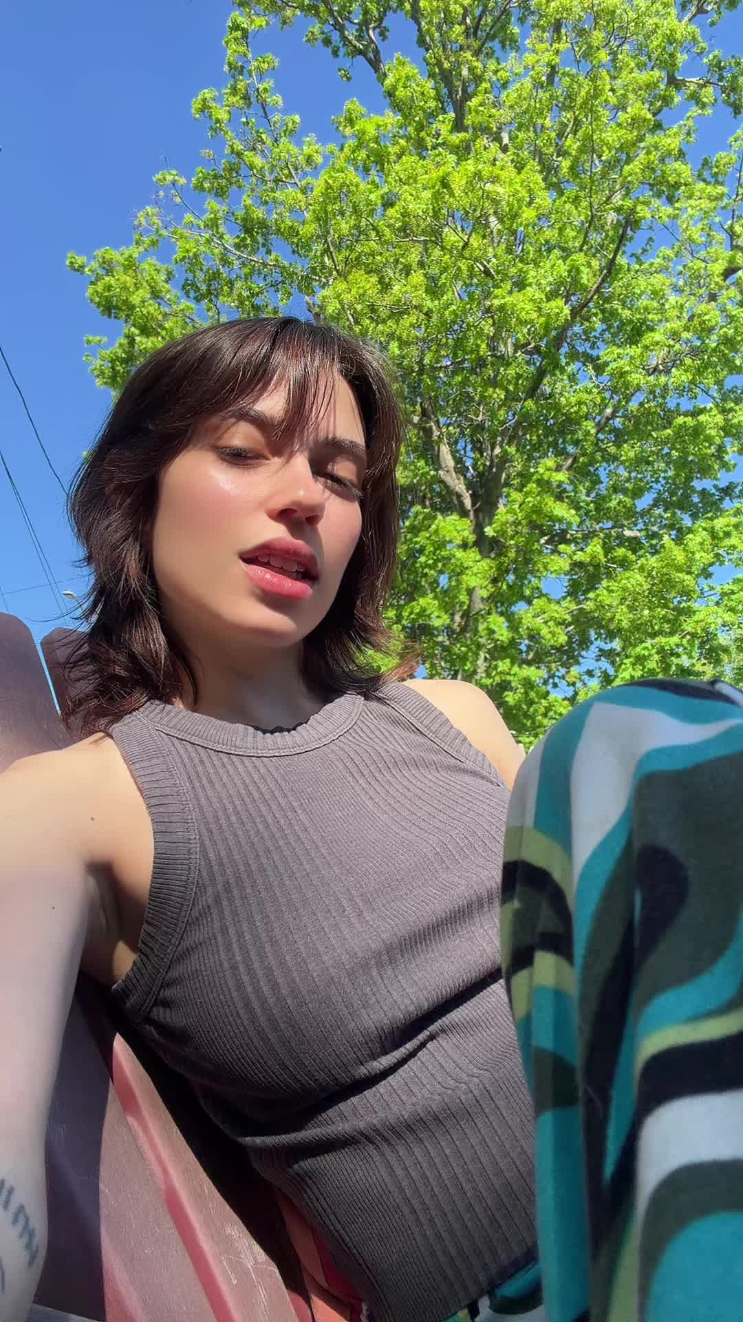 @CherryB ASMR 🍒🌸