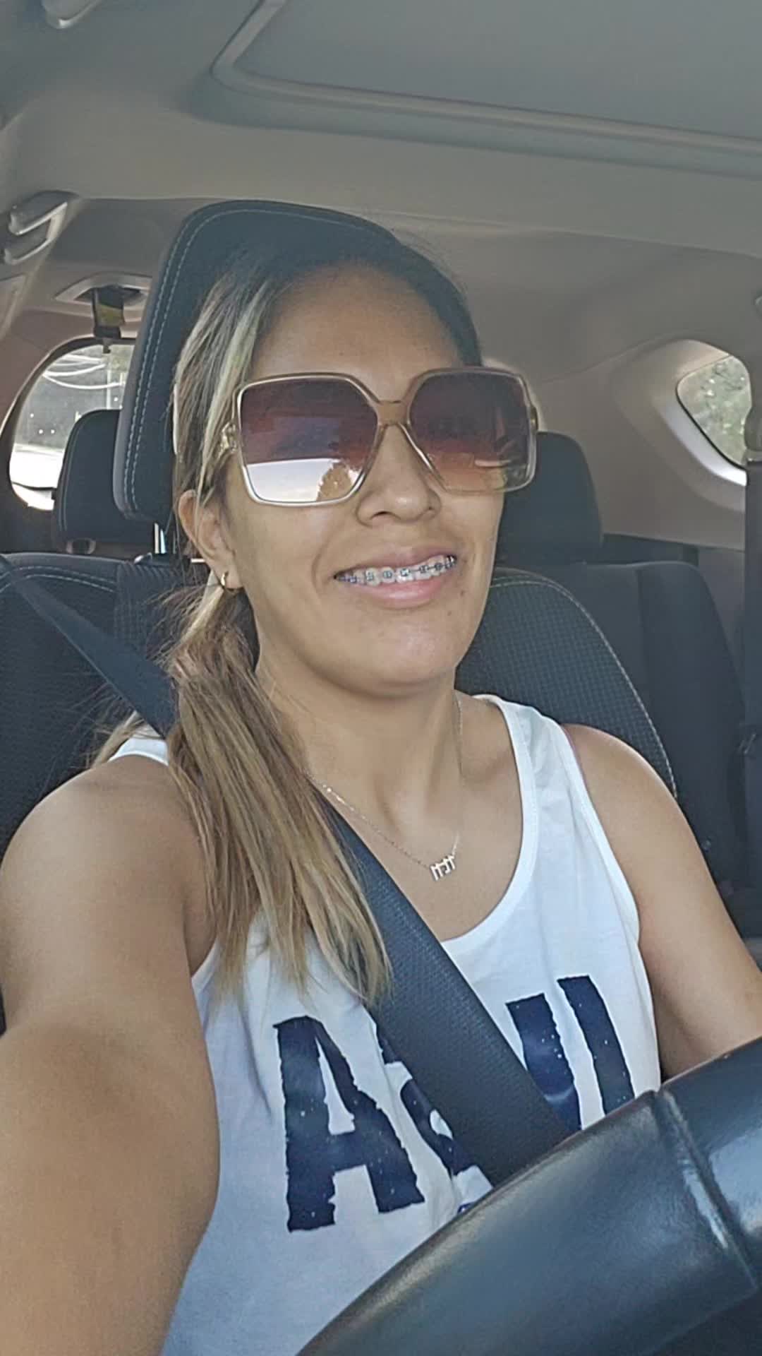 @Isabela
