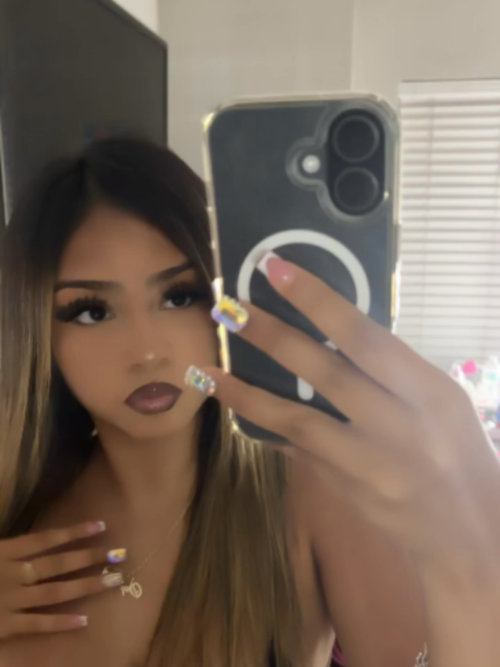 @️