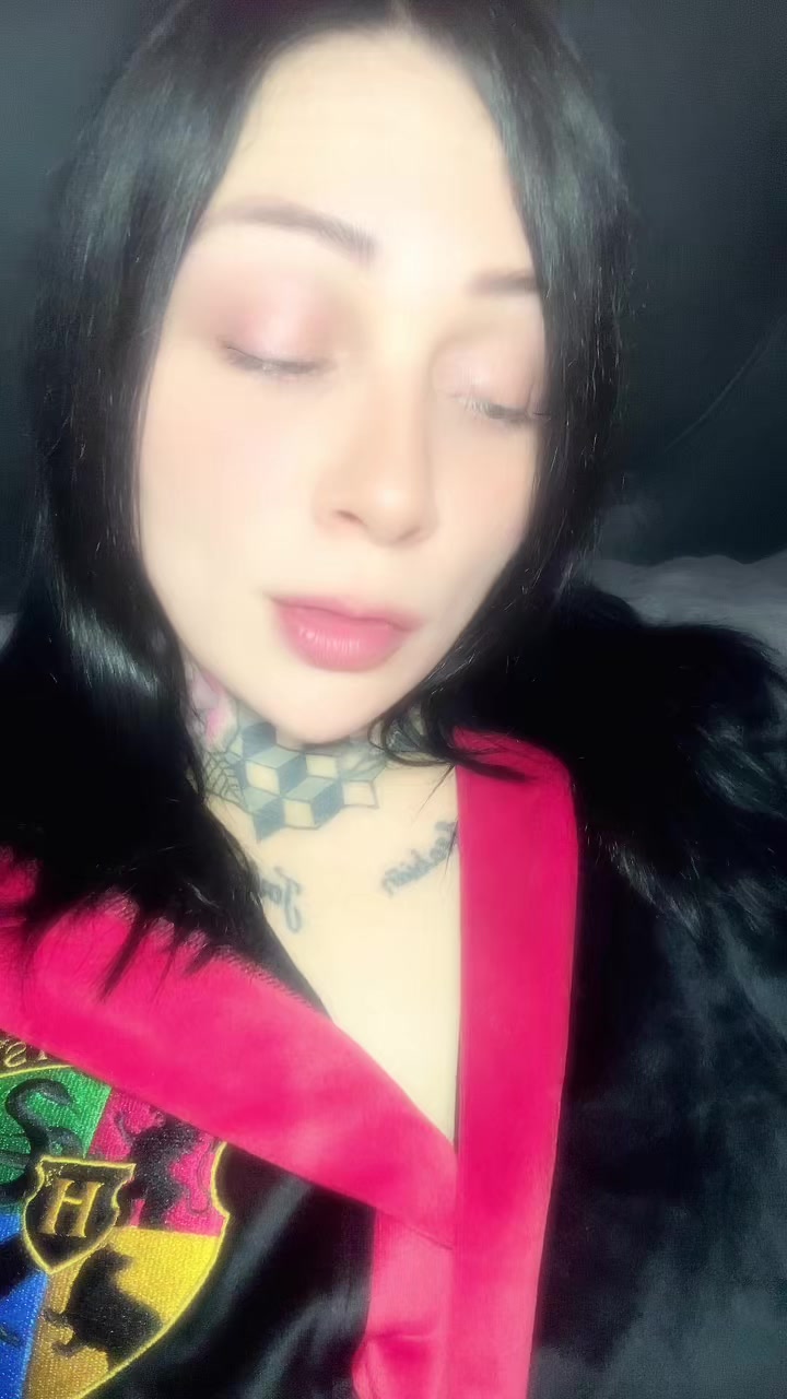 @Ivonnecabelloymas