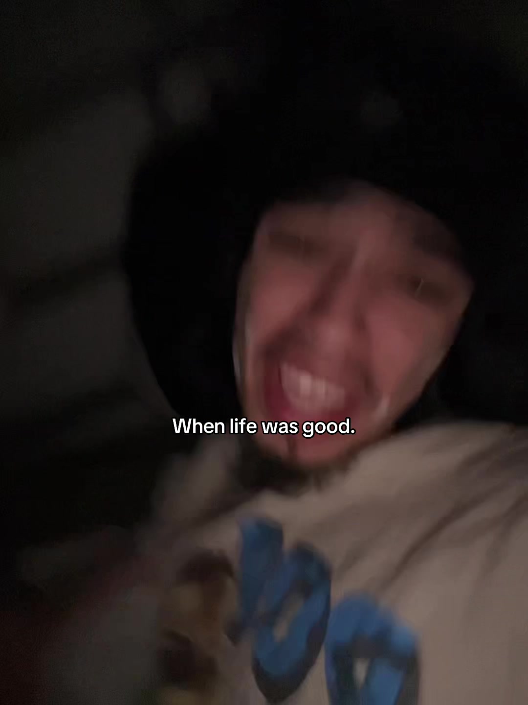 @￼