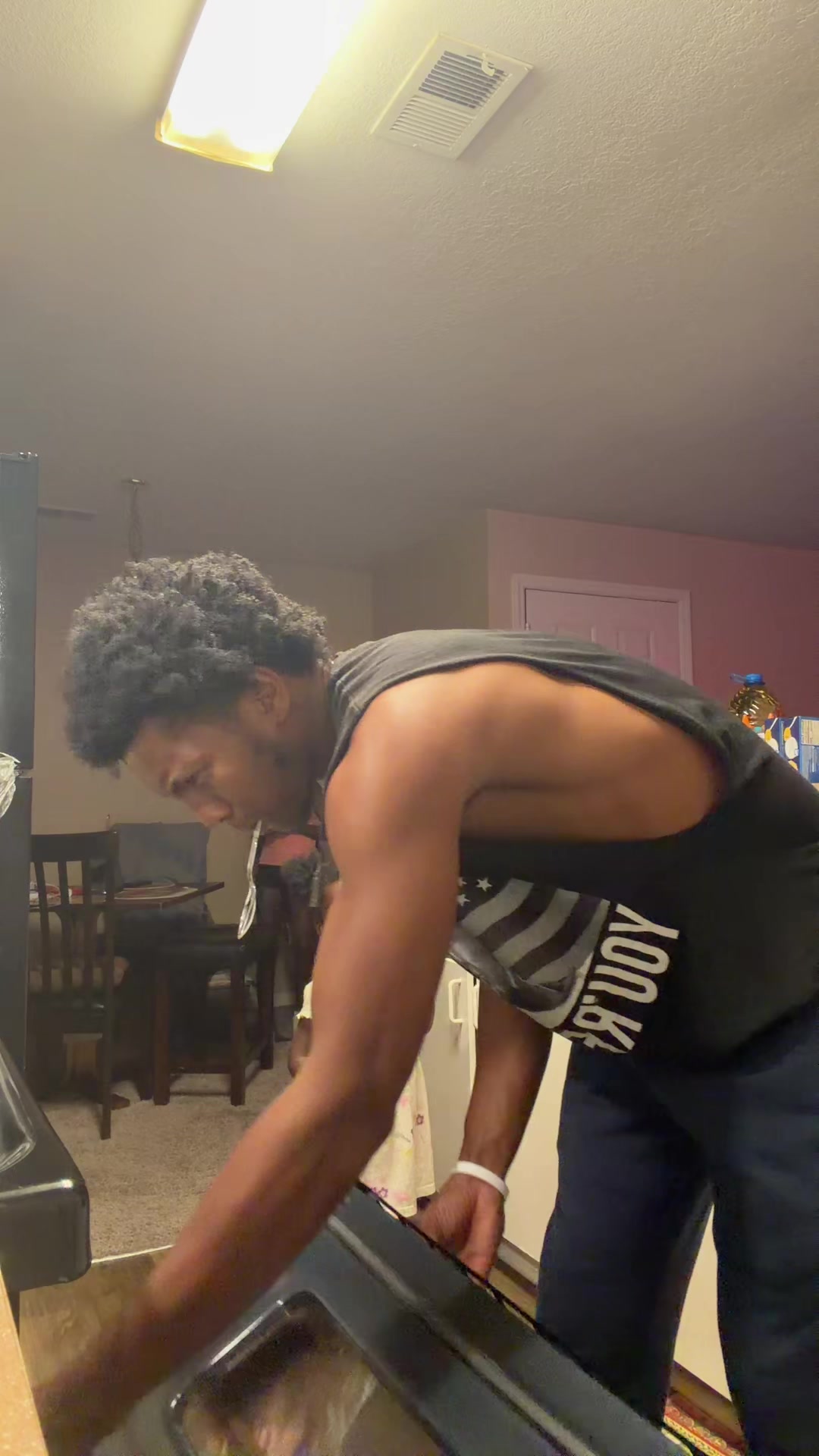 @Yaboiiluuu