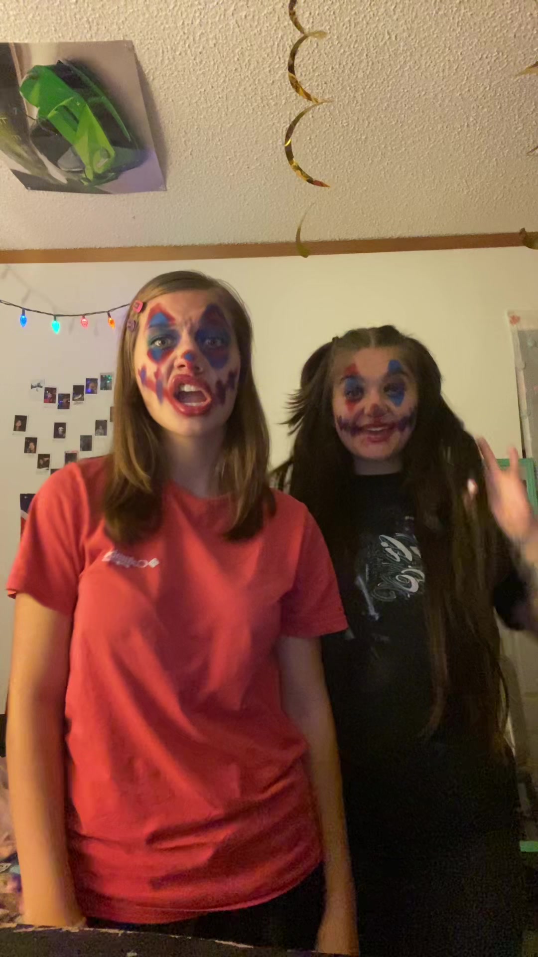 @Lilhazelisfunny;)