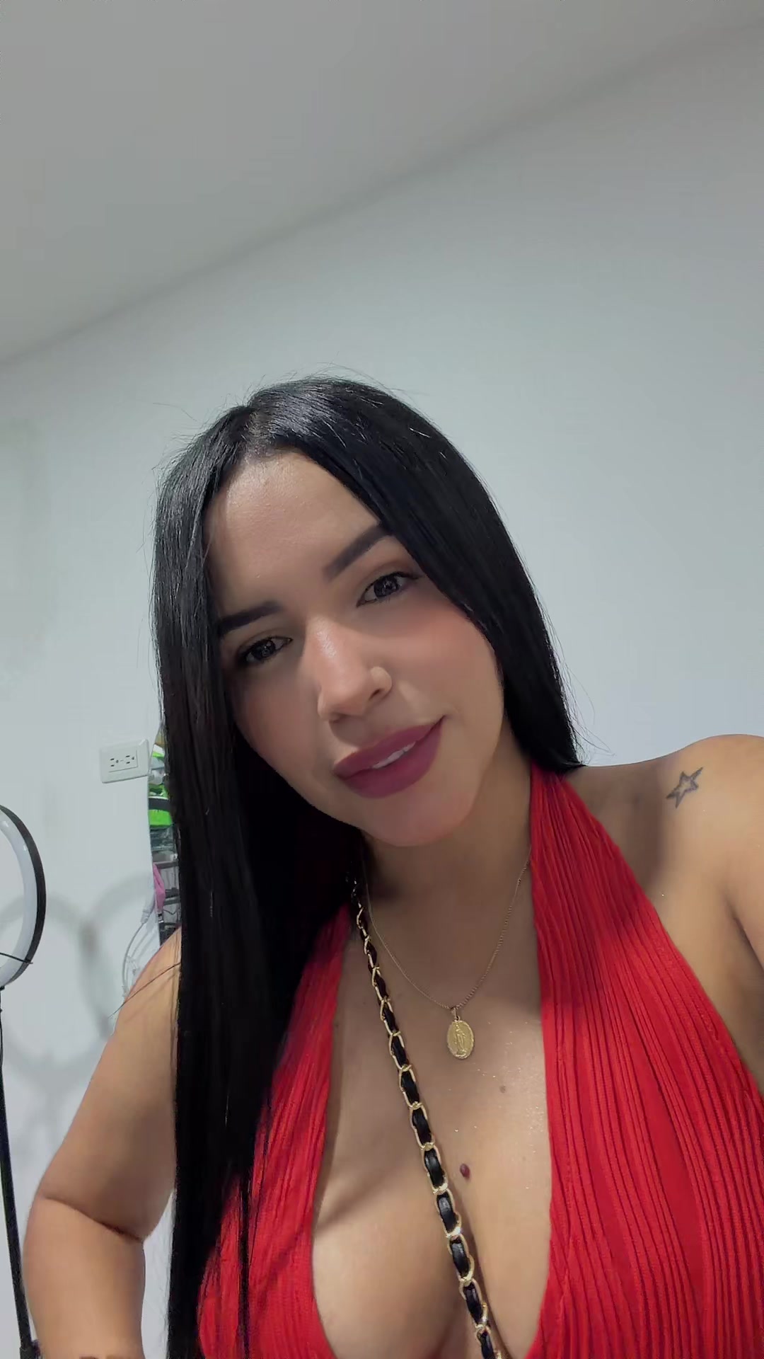 @Vanessa condes👸🏻