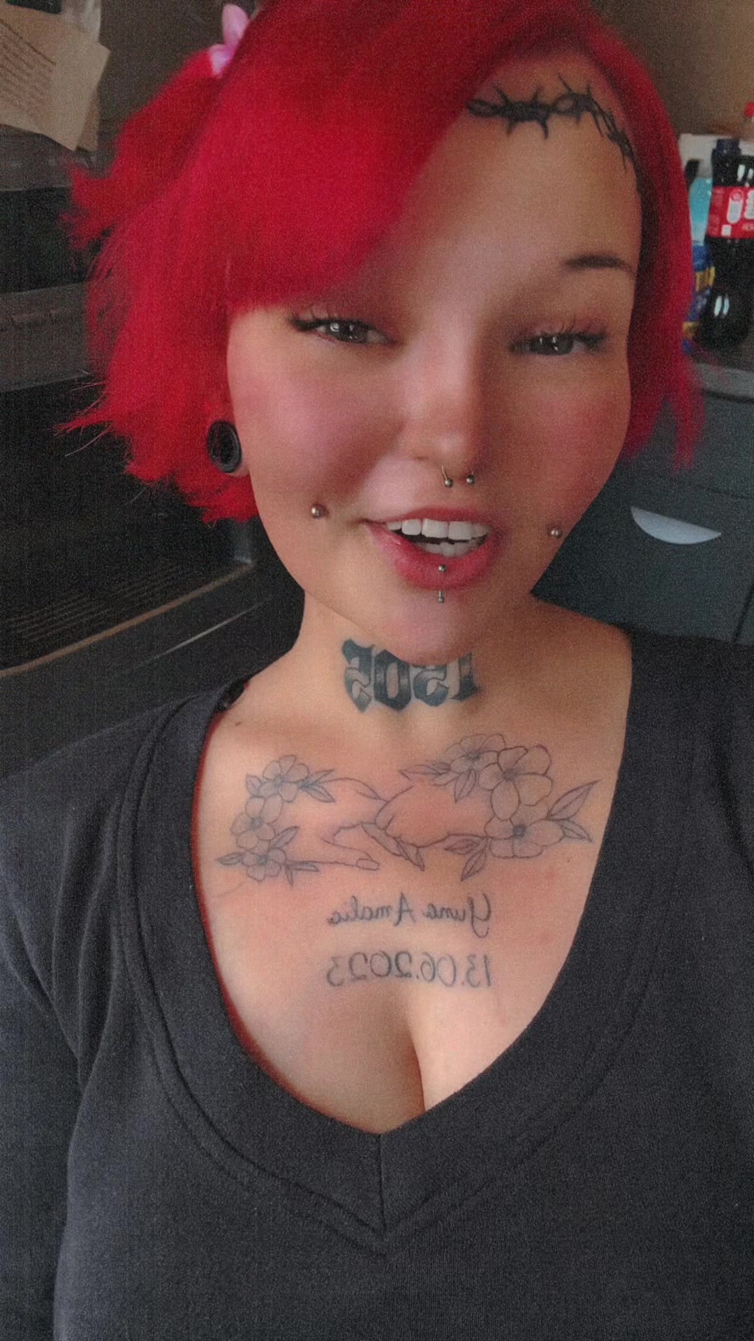 @𝓛𝓪𝓾𝓻𝓪🌹🖤