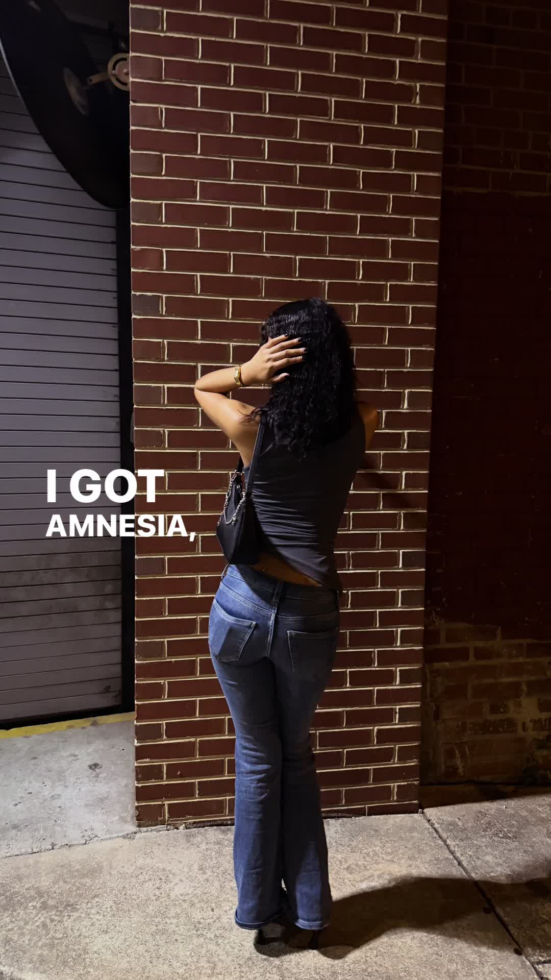 @$