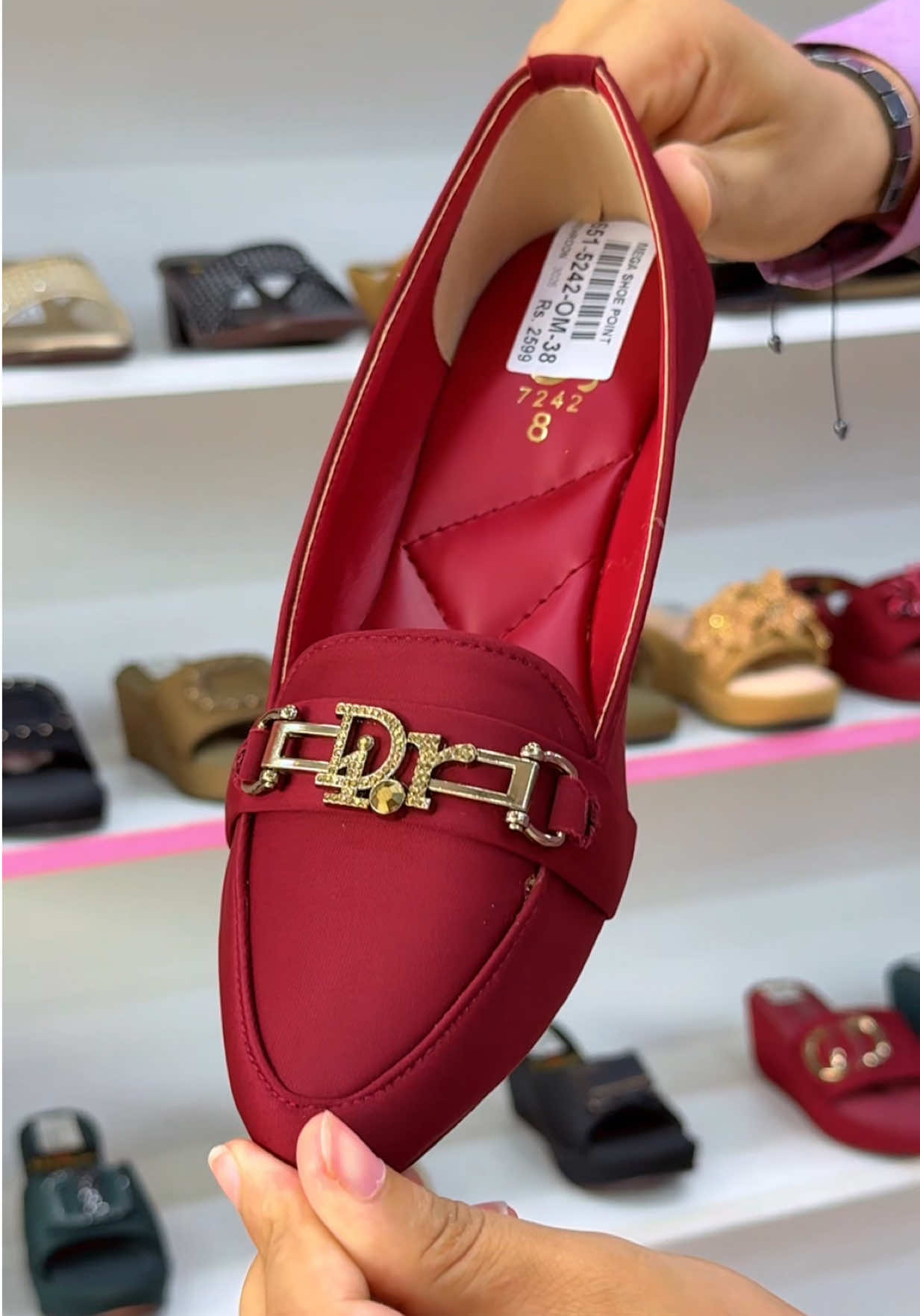 @Mega Shoes point Chakwal