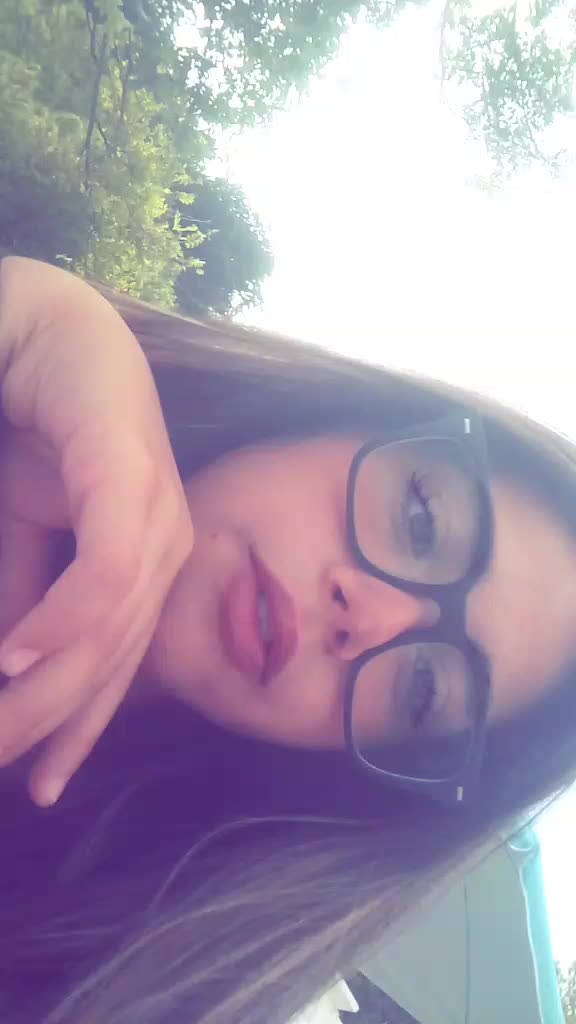 @𝐴𝑚𝑦_𝐸𝑚𝑢𝑐𝑐𝑖𝑎010