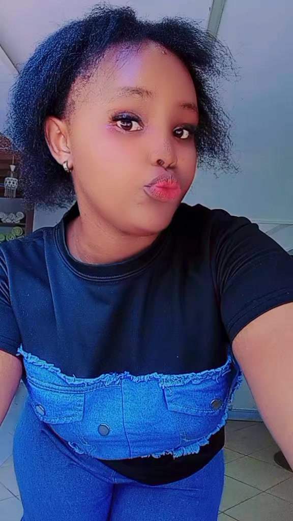 @🦋vedika🍃