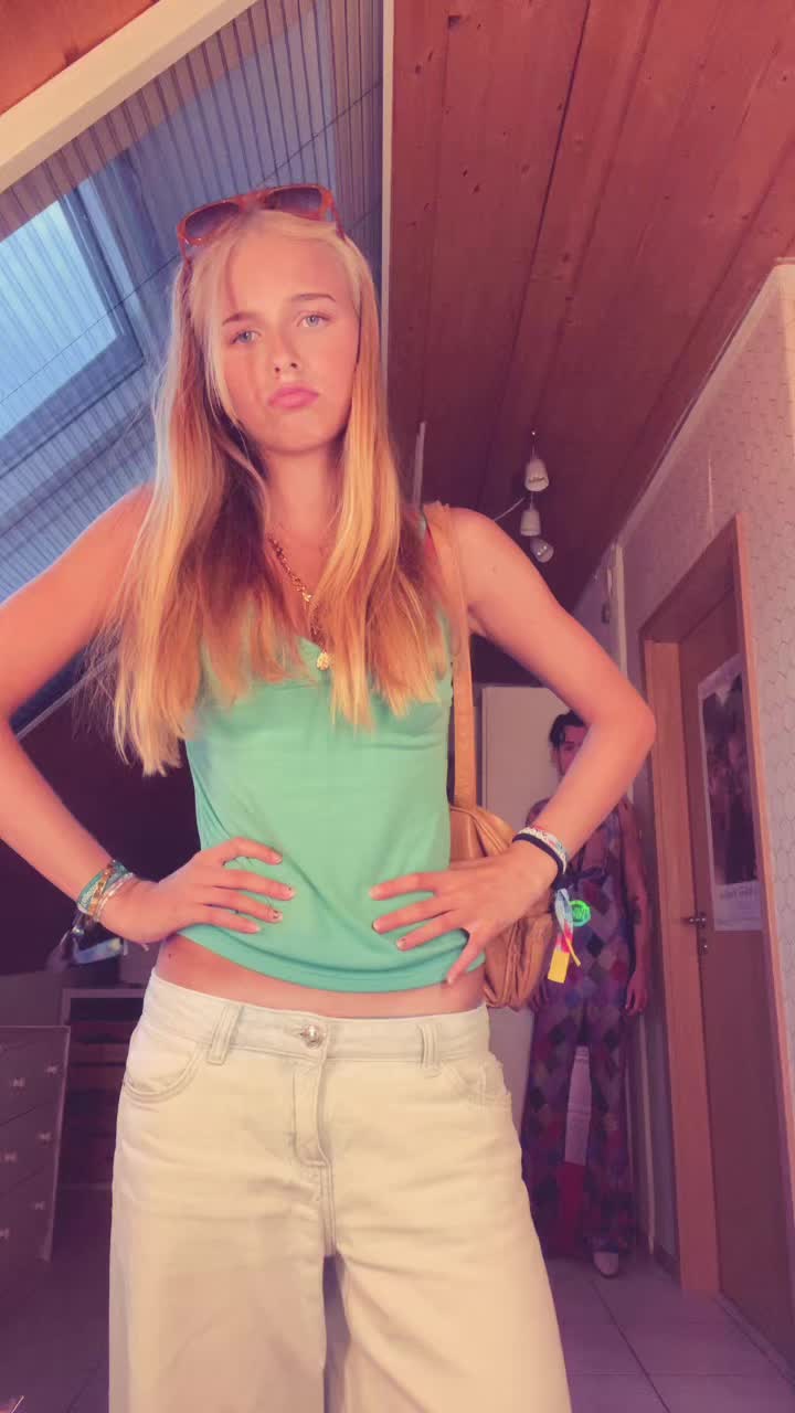 @Lena