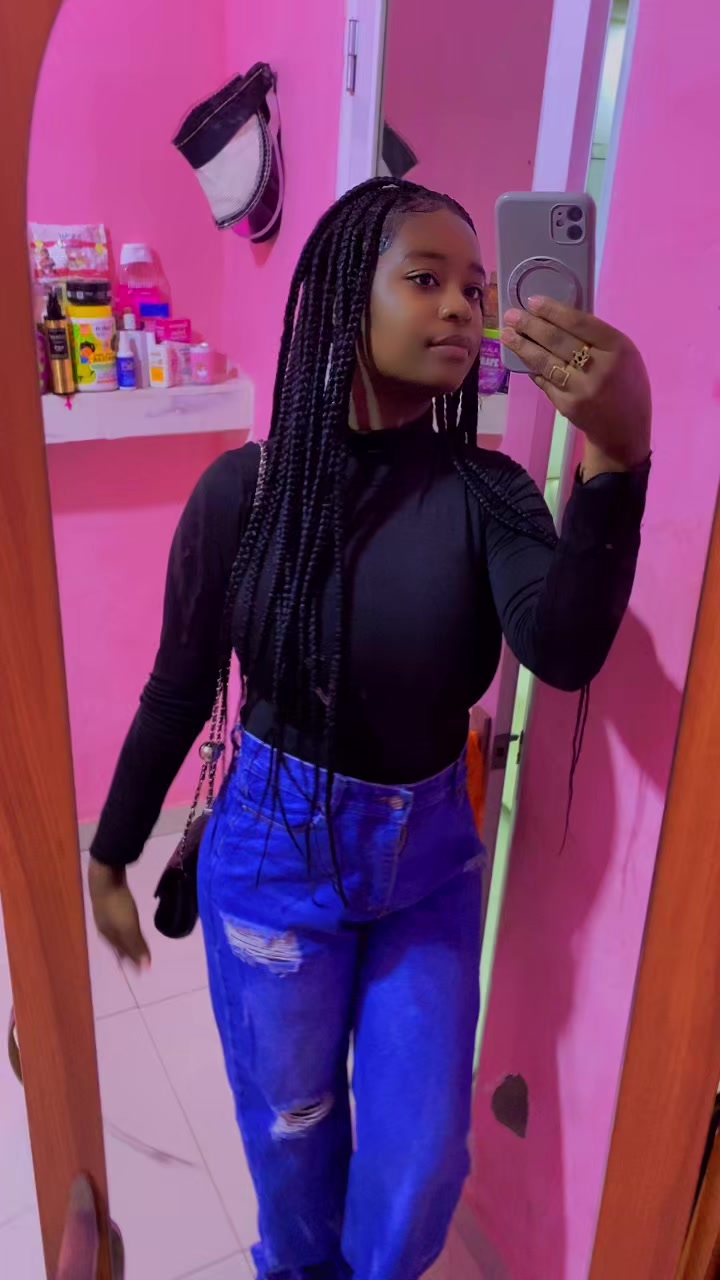 @Dariany.👅