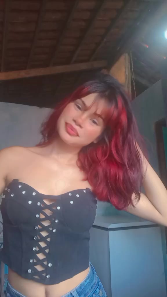 @vitoria.
