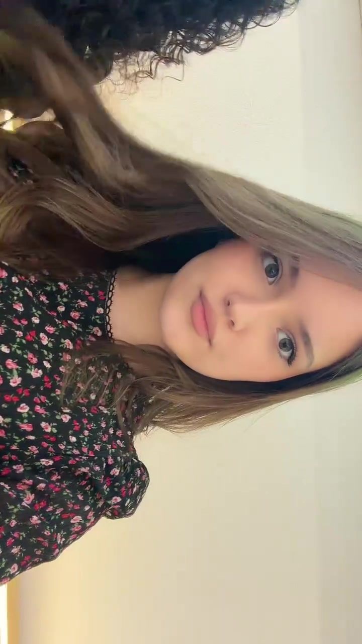 @meresmee