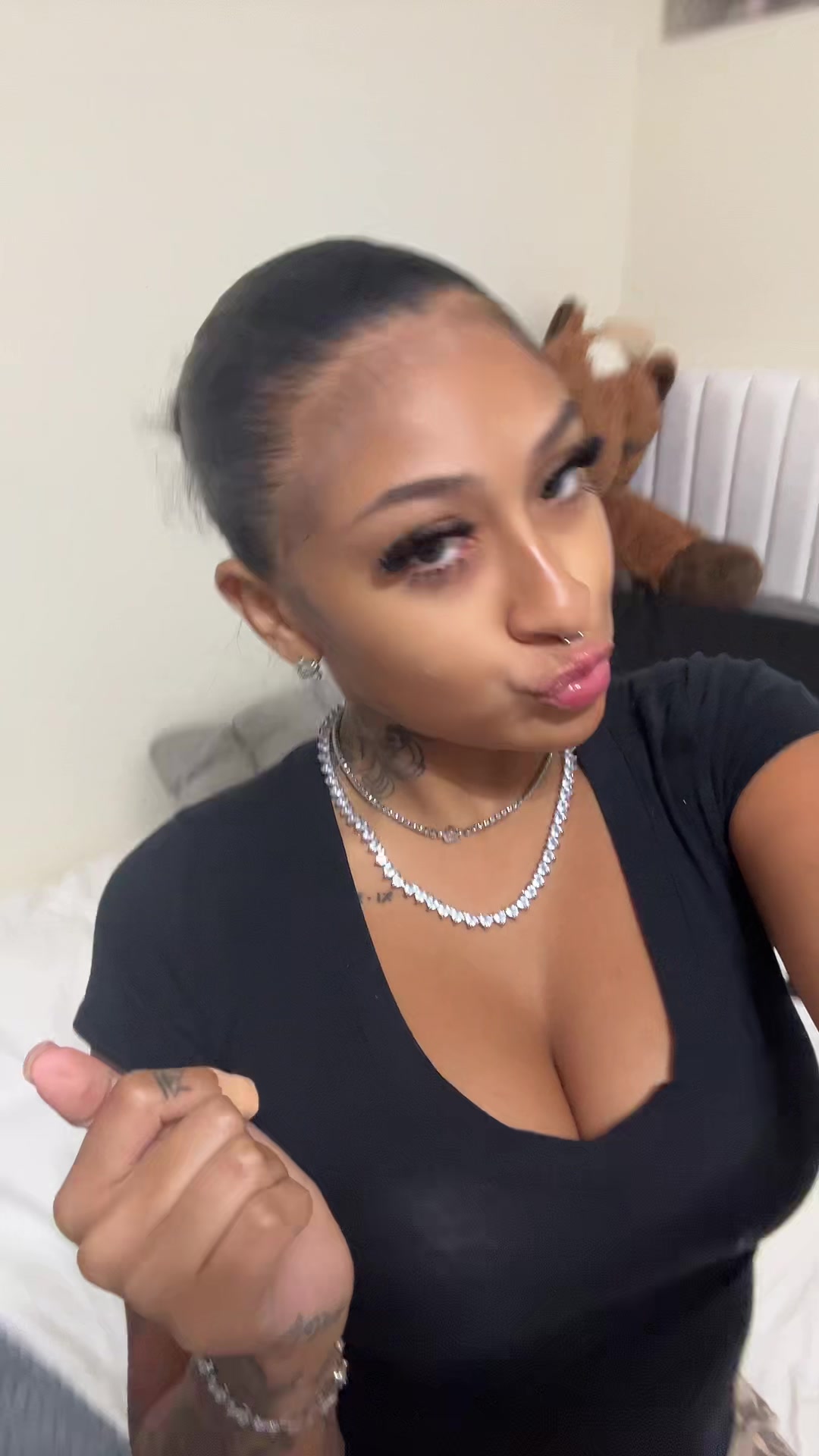 @NaeNextDoor😈