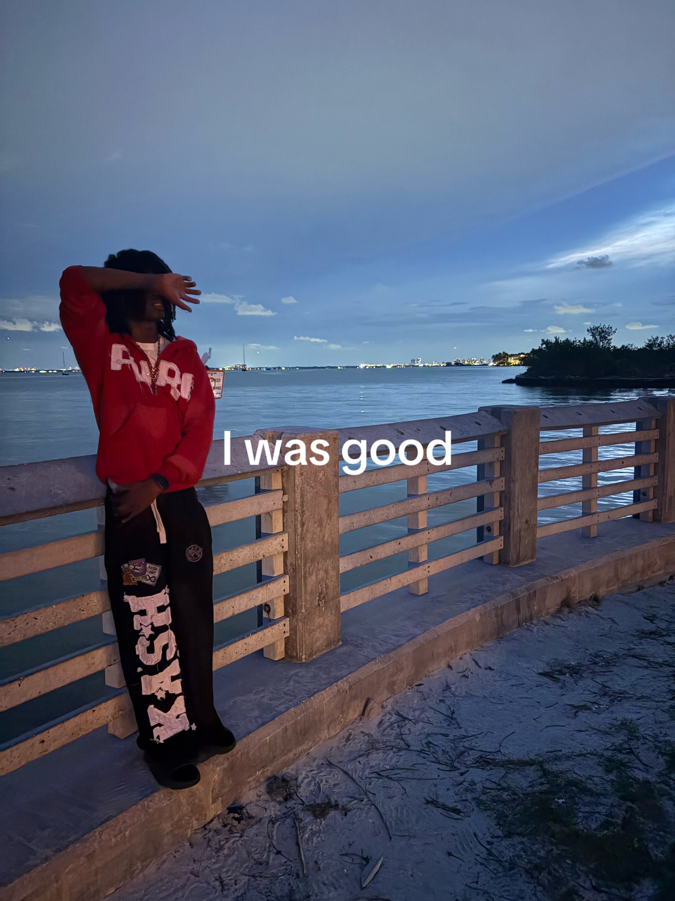 @Tae 𖣂