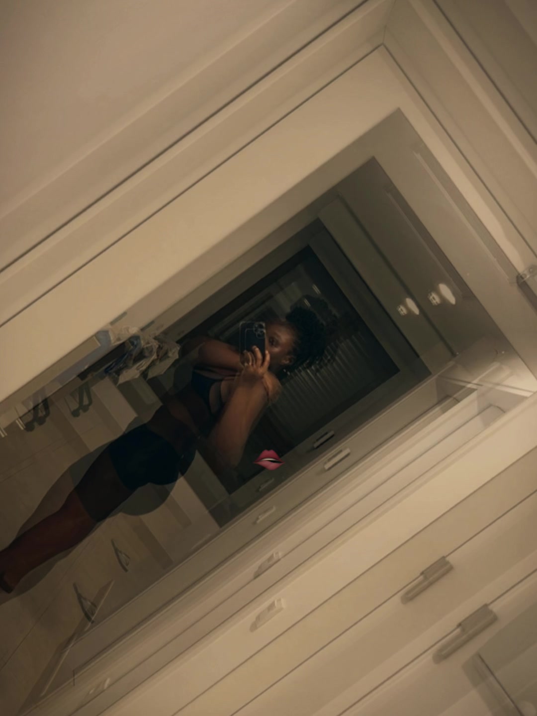 @VelvetQueenCilla.
