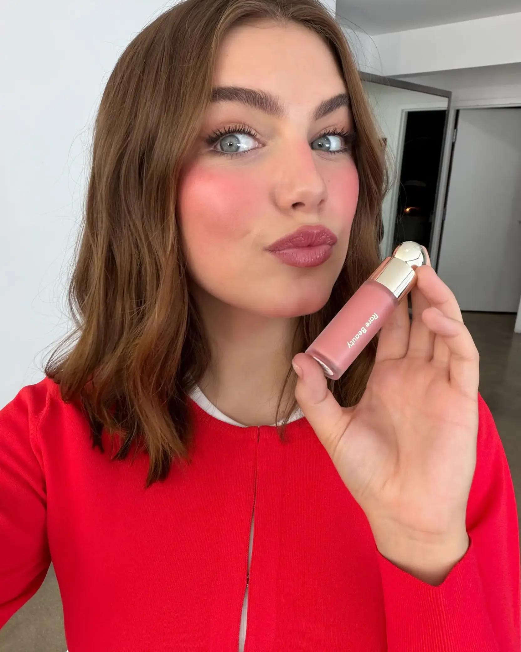 @Ella Bright Updates
