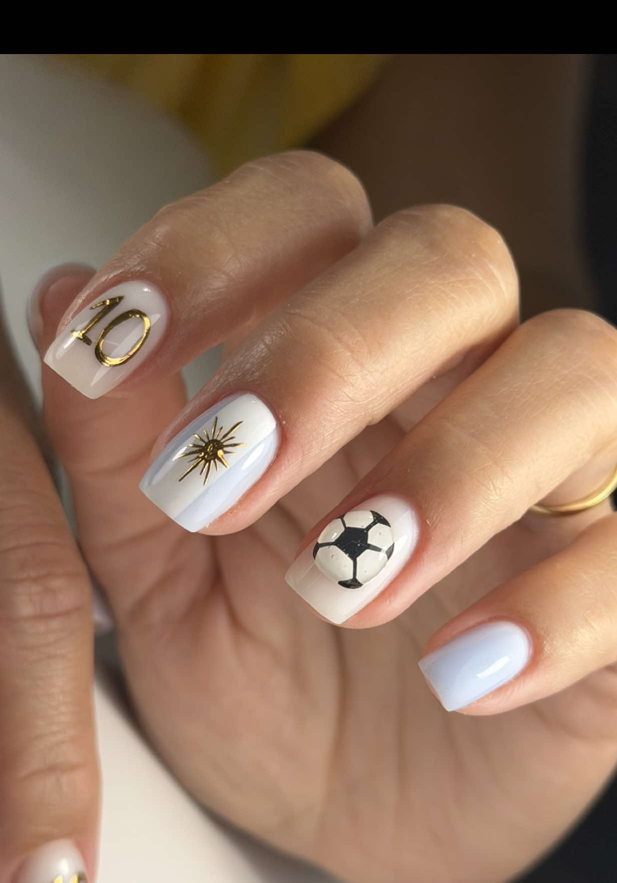 @dai_nails_artist