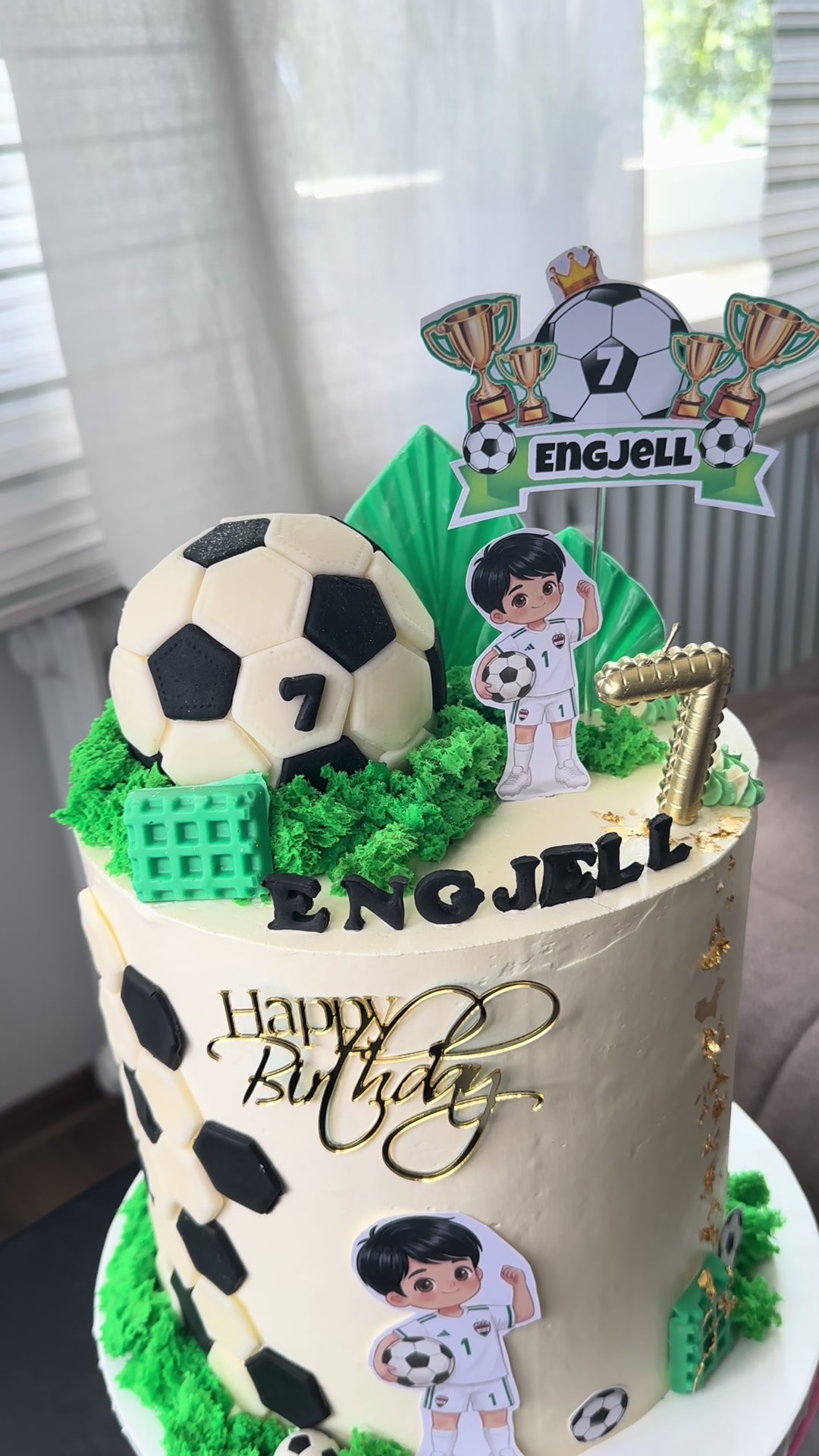 @D.G.Cakes