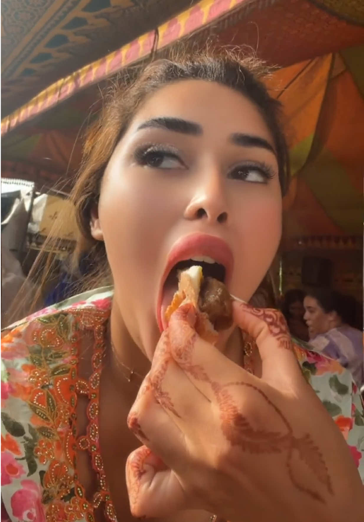 @Kenza Bella