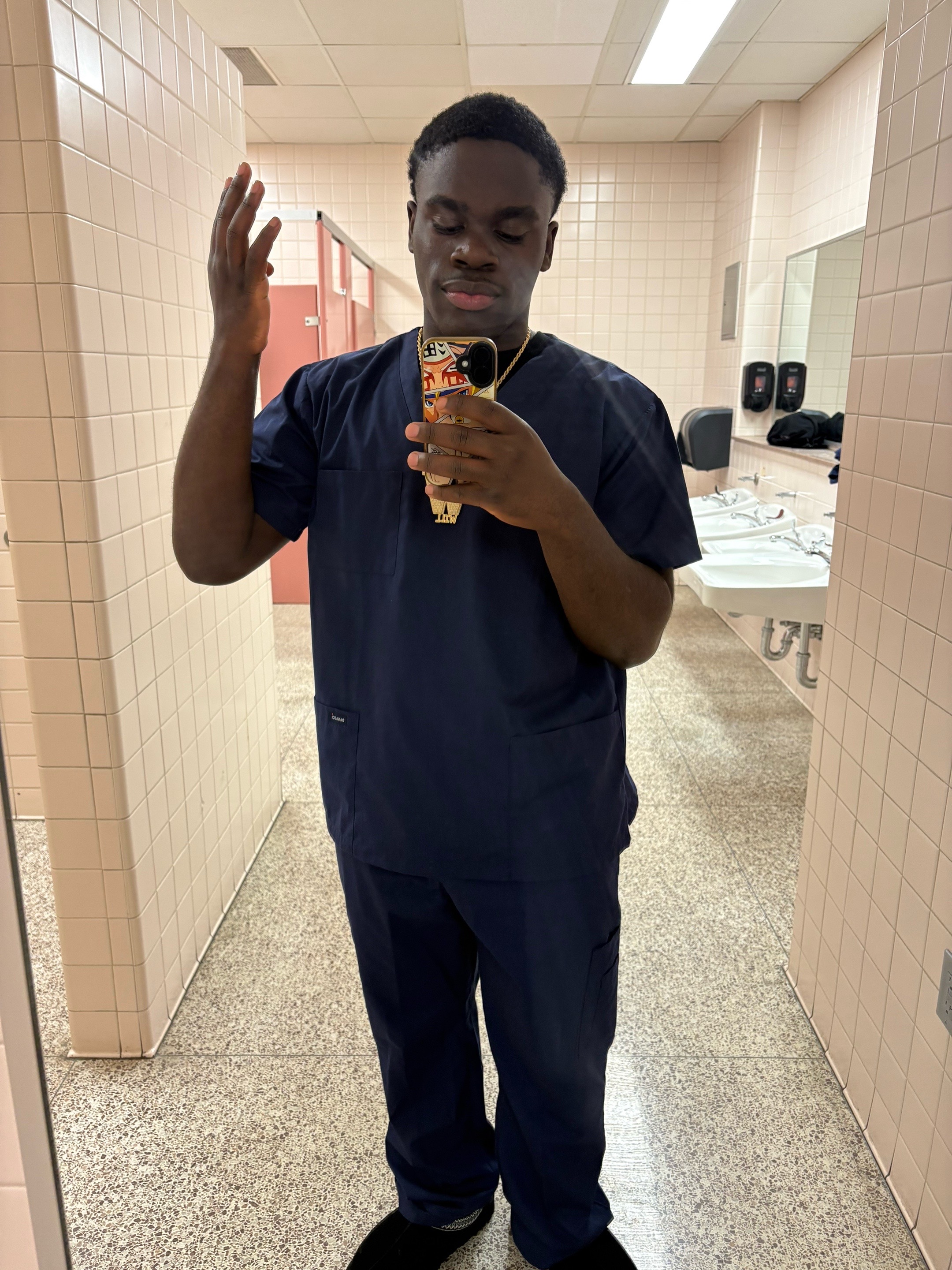 @Willy🇨🇲