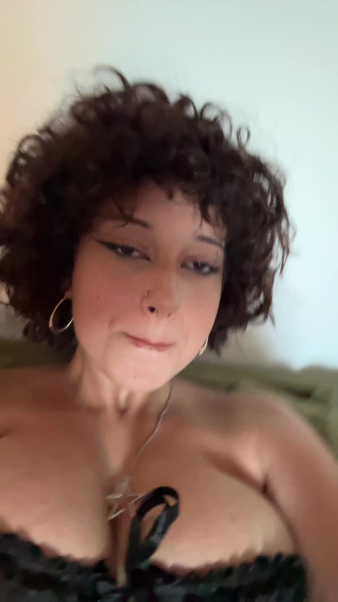 @Djamilia