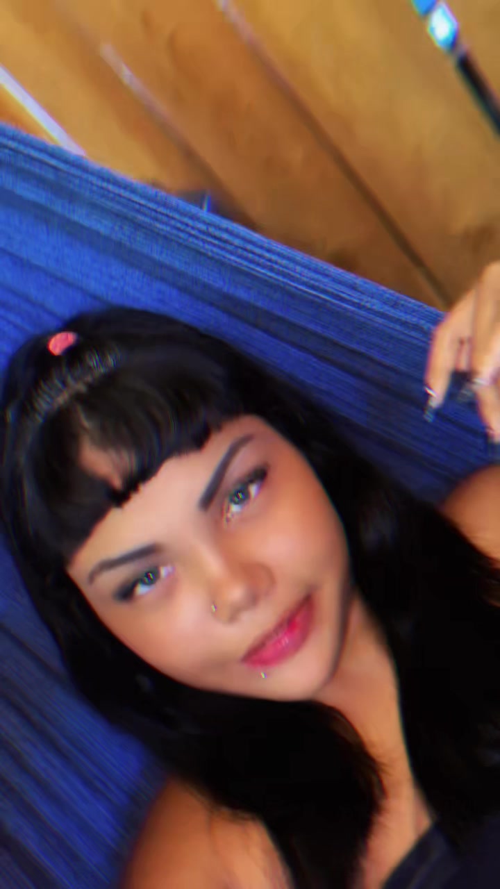 @emilly alvass