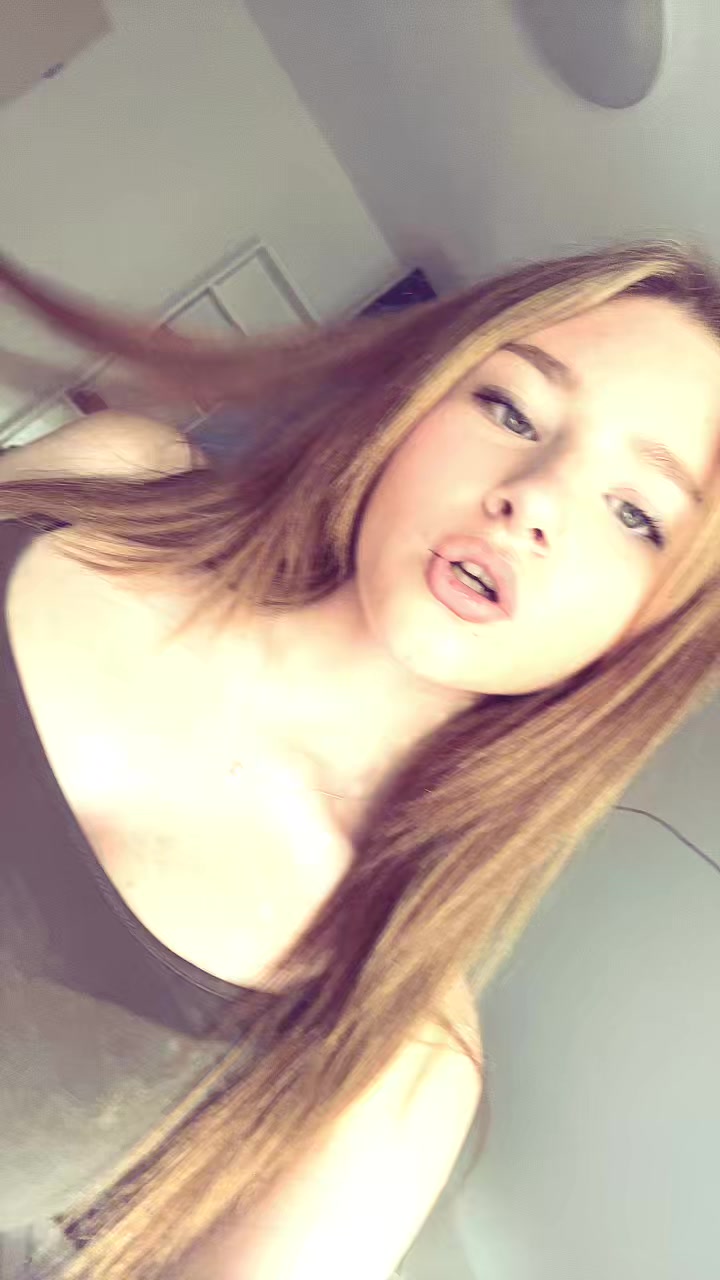 @𝔽𝕣𝕒𝕟𝕫𝕚𝕚🥟