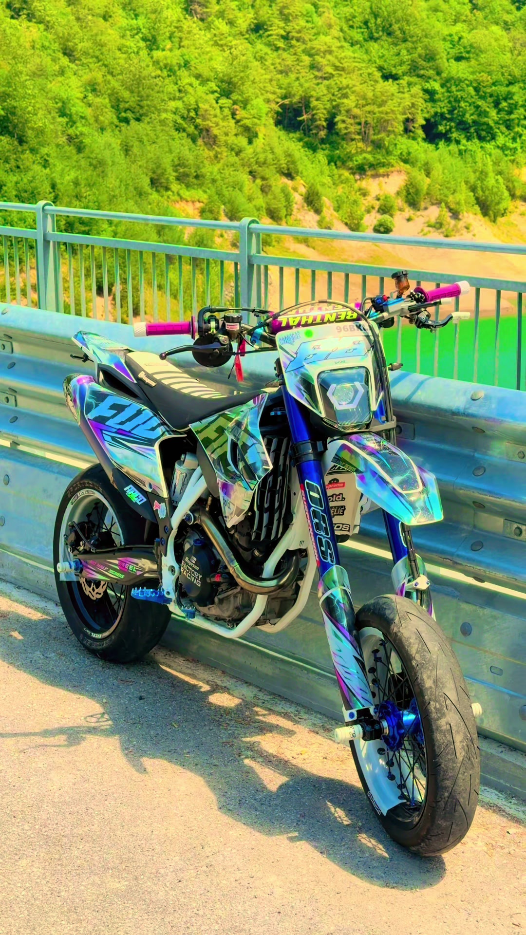 @Joni_moto